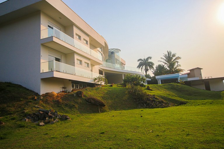 Paradise Mansion in Ilhabela - Ilb002