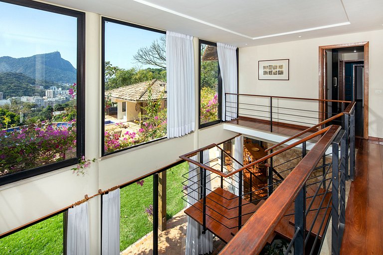 Preciosa villa en Gávea - Gav001