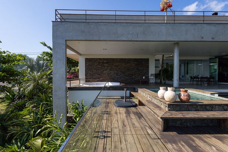 Prestigieuse Villa à Ilhabela, São Paulo - Ilb003