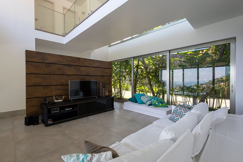 Prestigieuse Villa à Ilhabela, São Paulo - Ilb003