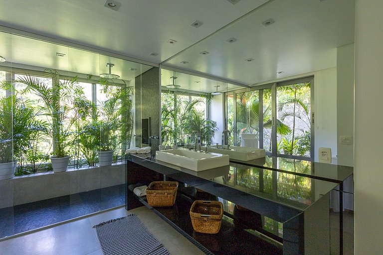 Prestigieuse Villa à Ilhabela, São Paulo - Ilb003