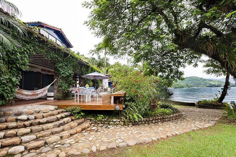 Pty002 - Villa y loft junto al mar en Paraty