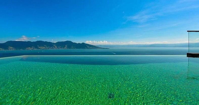 Villa con vistas espectaculares en Ilhabela - Ilb001