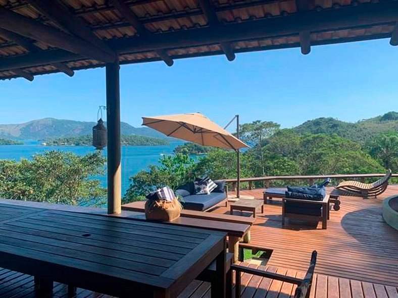 Villa en la cima de la colina en Angra dos Reis - Ang016