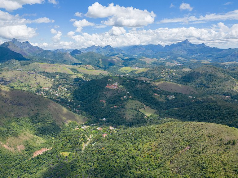 Villa entre as montanhas de Itaipava - Ita001