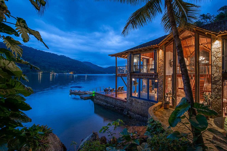 Villa et loft en bord de mer à Paraty - Pty002