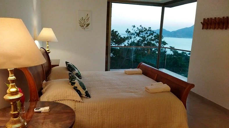 Villa with spectacular views in Ilhabela - Ilb001